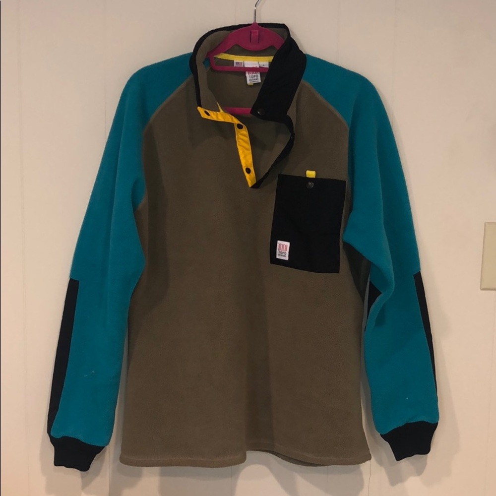 Topo Design Fleece Pullover
